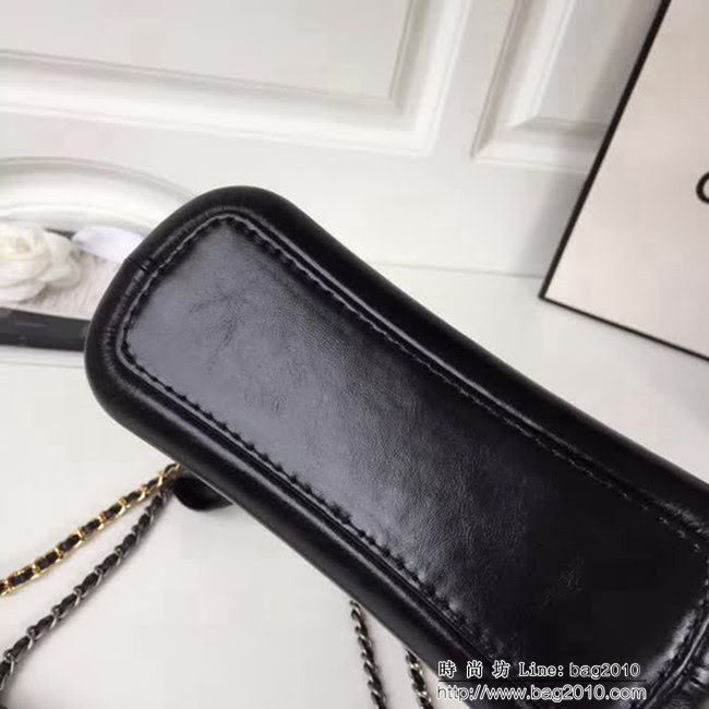 香奈兒CHANEL *Gabrielle 2018巴黎漢堡系列羊毛刺繡簽名流浪包 DSC1002